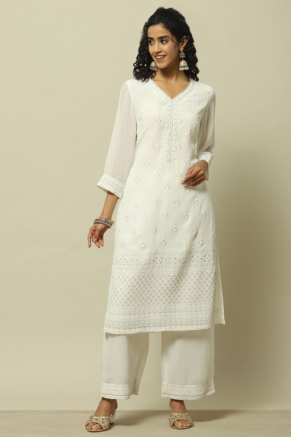 White Poly Georgette Embroidered Straight Kurta image number 5
