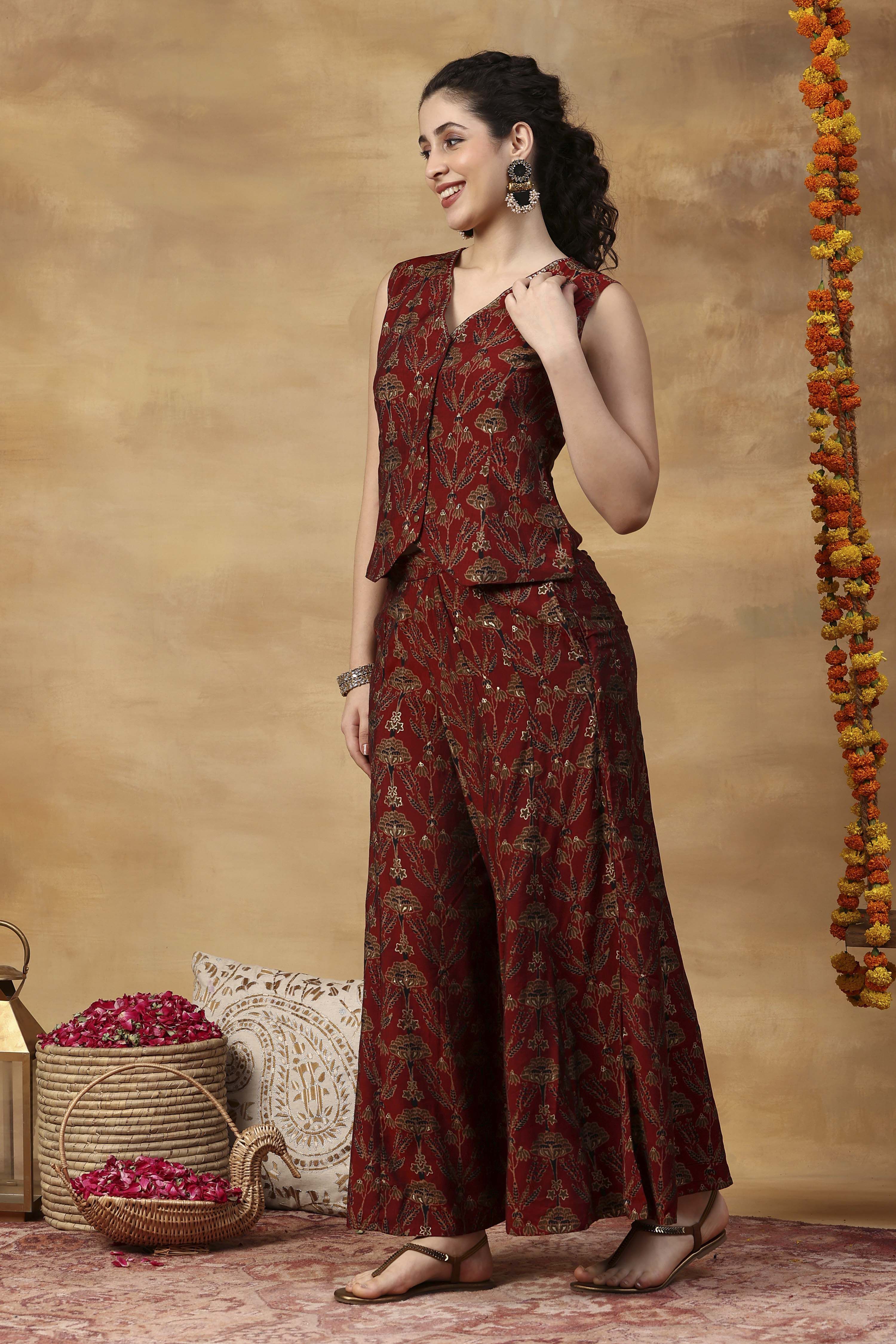 Red Viscose Blend Regular Printed Top Palazzo Set image number 3