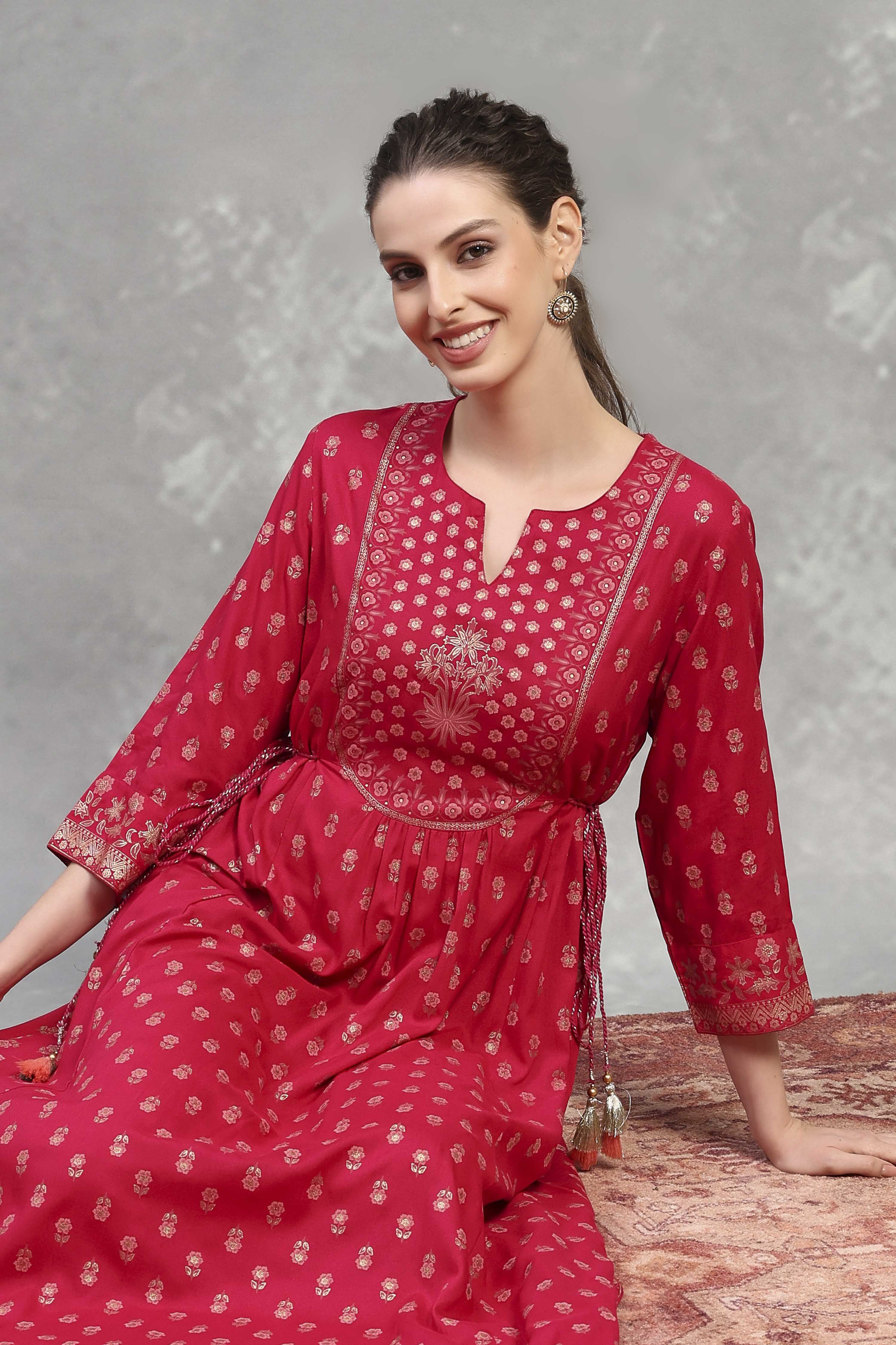 Pink Viscose Rayon Printed Flared Dress image number 6