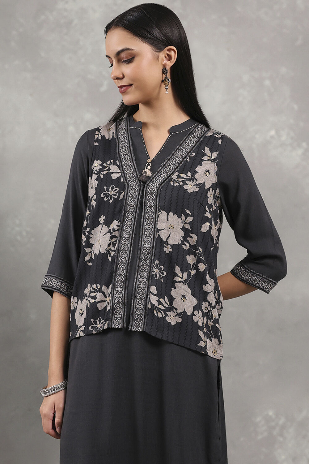 Black Viscose Blend Printed Straight Kurta Pants Set image number 0