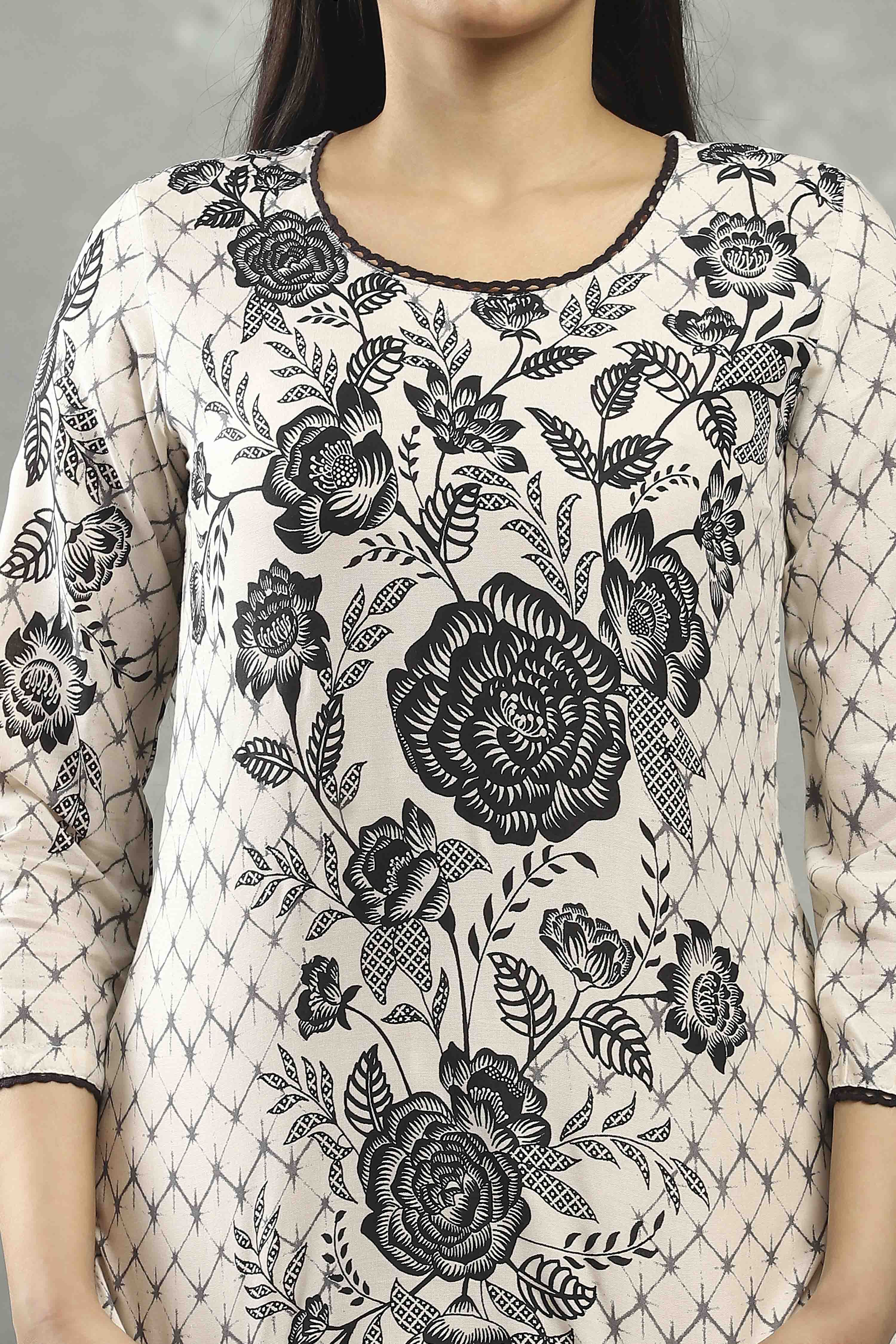 Off White Viscose Straight Kurta Pants Set image number 1