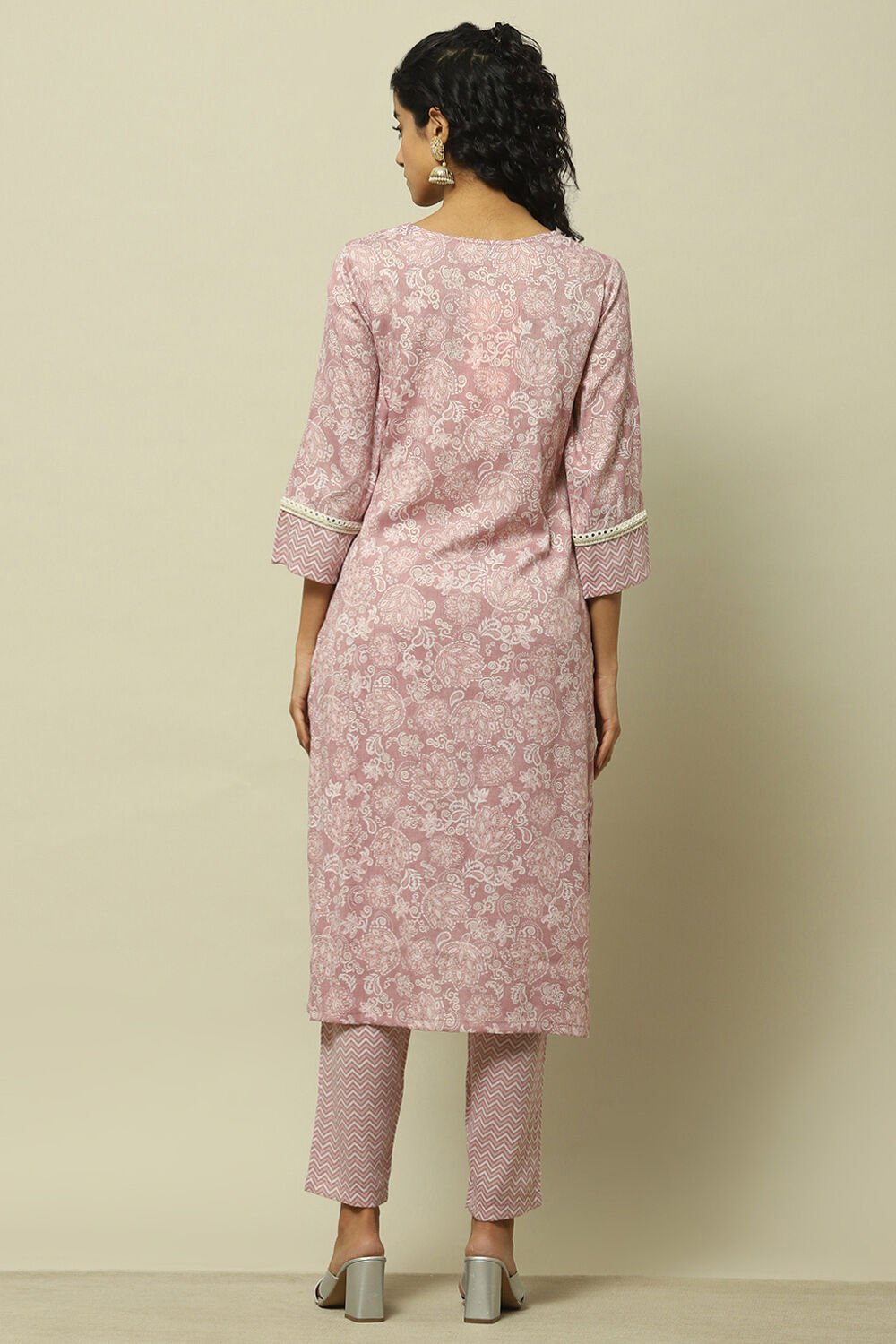 Sage Green Printed  Kurta & Pants Suit Set image number 5