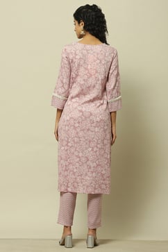 Lavender Printed  Kurta & Pants Suit Set image number 5