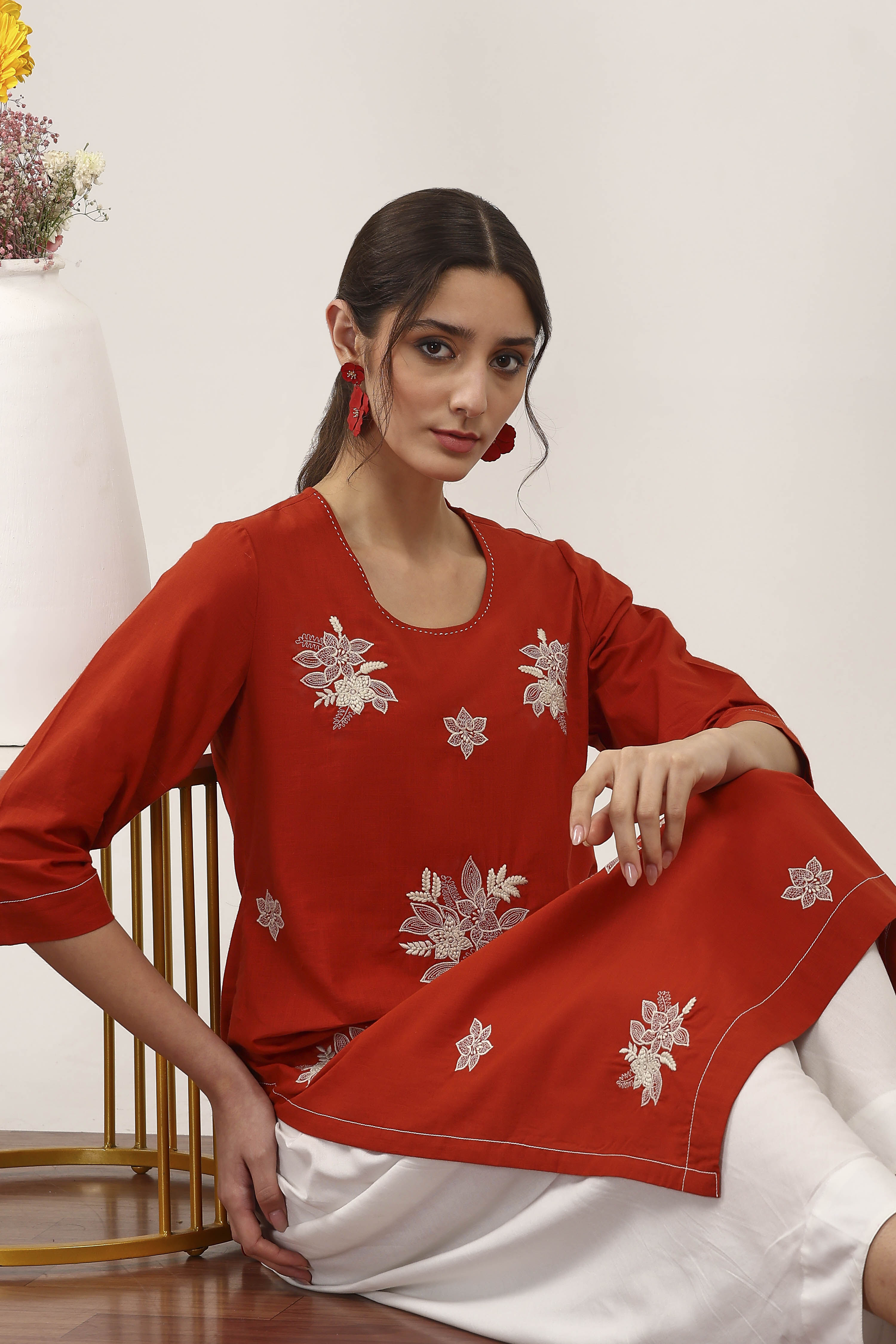 Brown Cotton Straight Kurtas image number 6