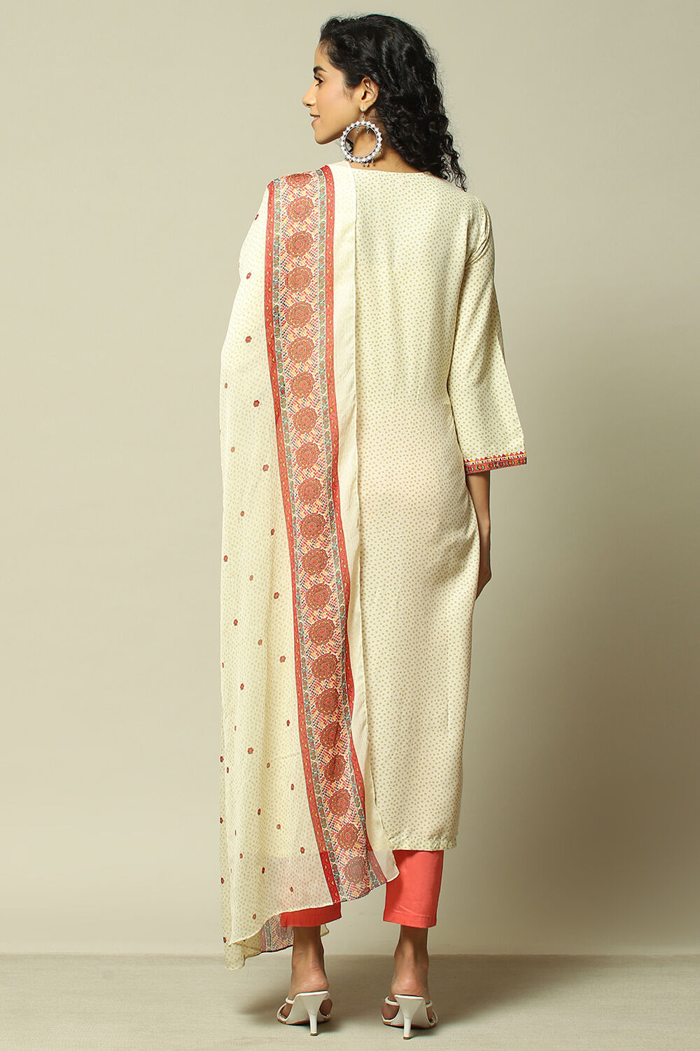 Ecru Polyester Printed Dupatta image number 2