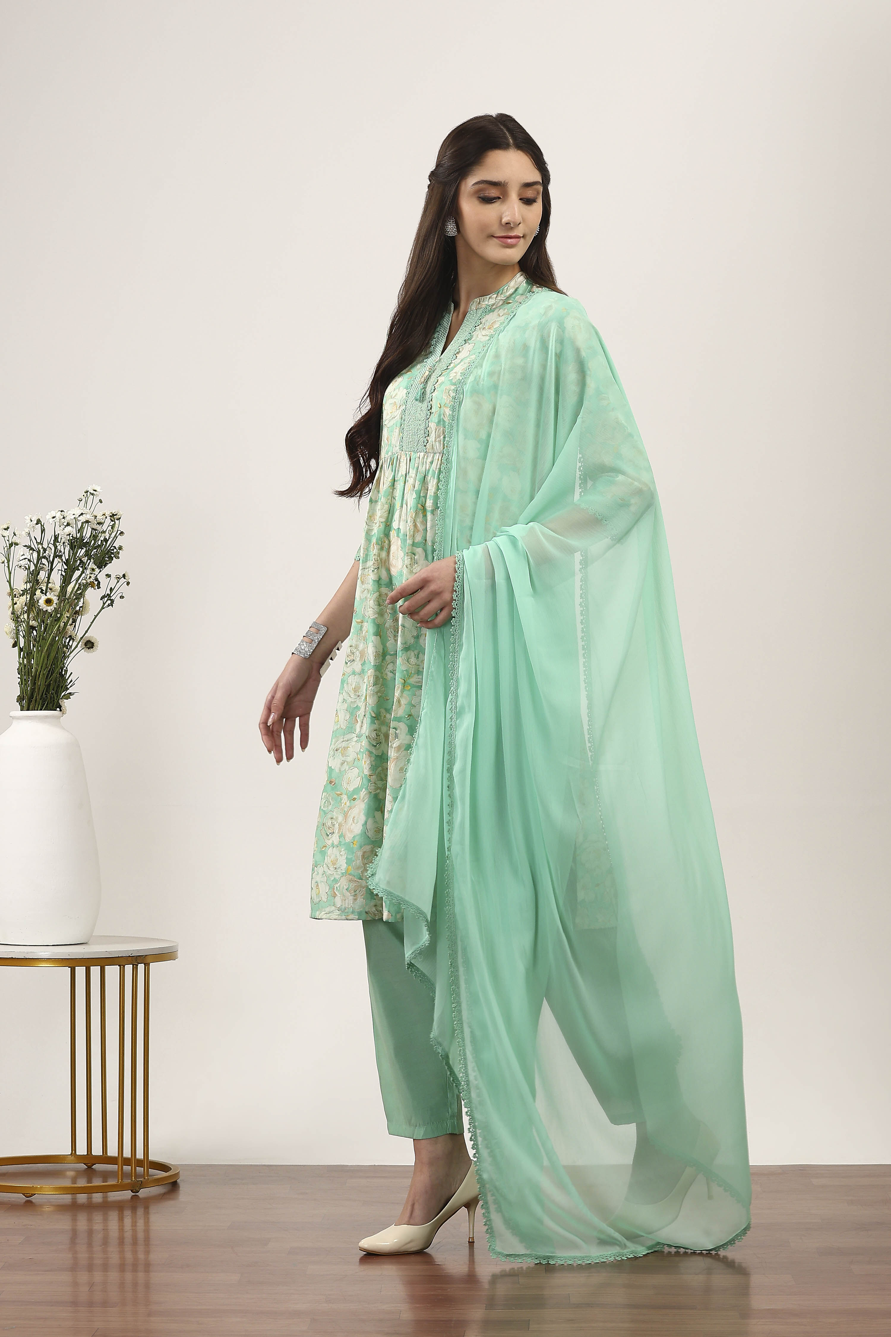 Pink Viscose Polyester Gathered Suit Sets image number 3