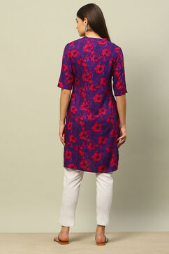 Purple Rayon Printed Straight Kurta image number 3