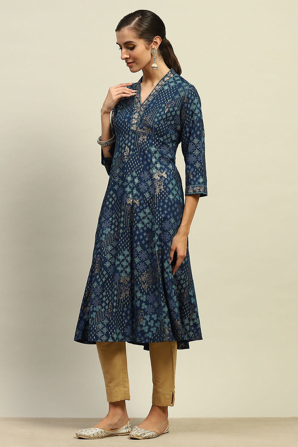 Teal Printed A-line Kurta image number 2