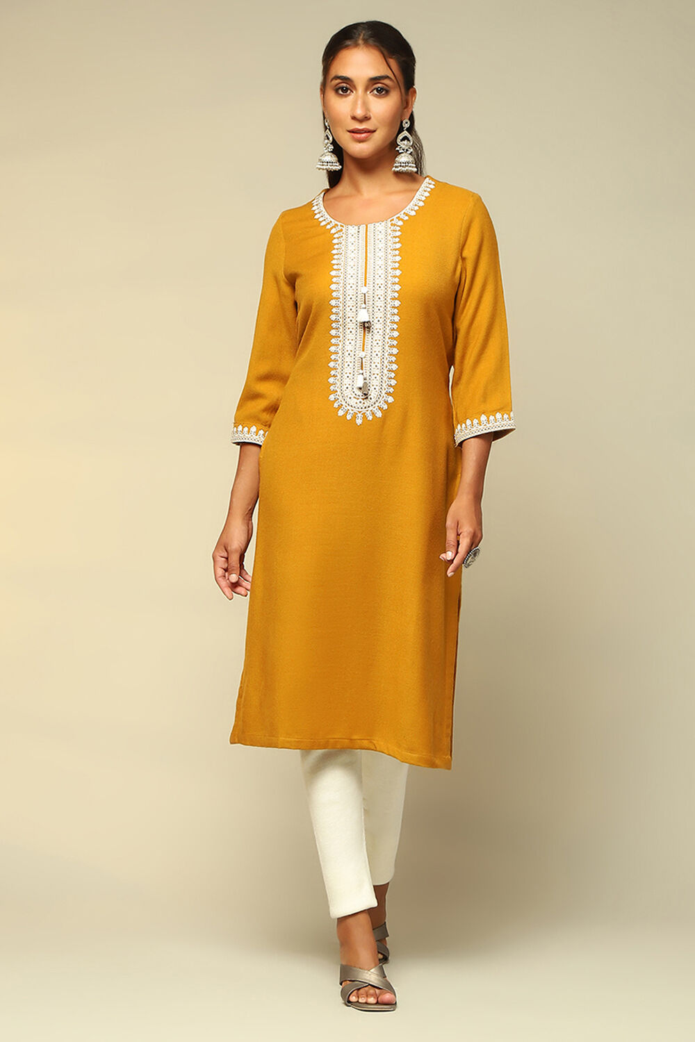 Mustard Polyester Straight Kurta image number 5