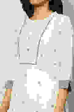 White Cotton Floral Yard dyed Straight Kurta image number 1