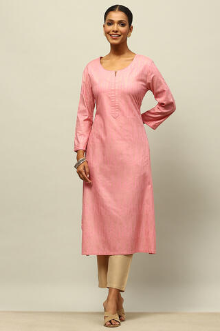 Rangriti Dusty Pink Rayon Straight Printed Kurta Slim Pants Suit Set in Dusty Pink