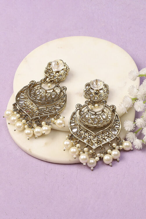 White Oxidised Alloy Earrings image number 2