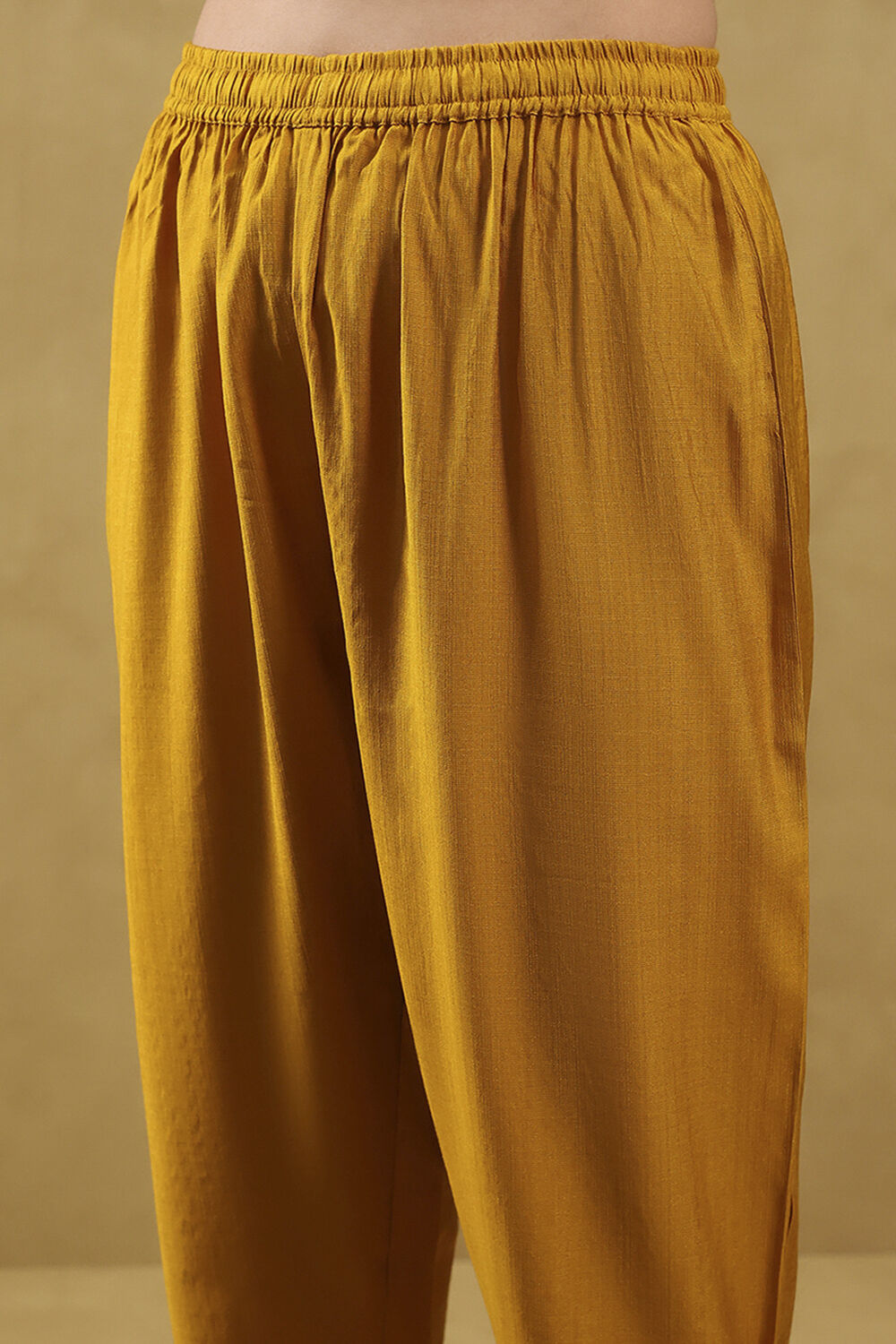 Yellow Viscose Blend Printed Straight Kurta image number 2