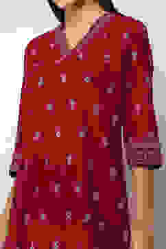 Maroon Cotton Printed Straight Kurta Set image number 1