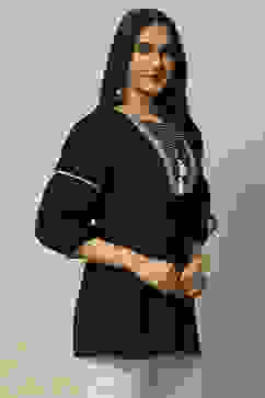 Black Rayon Straight Top image number 4