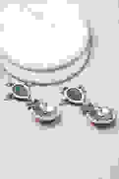 Green Alloy Drop & Danglers image number 2