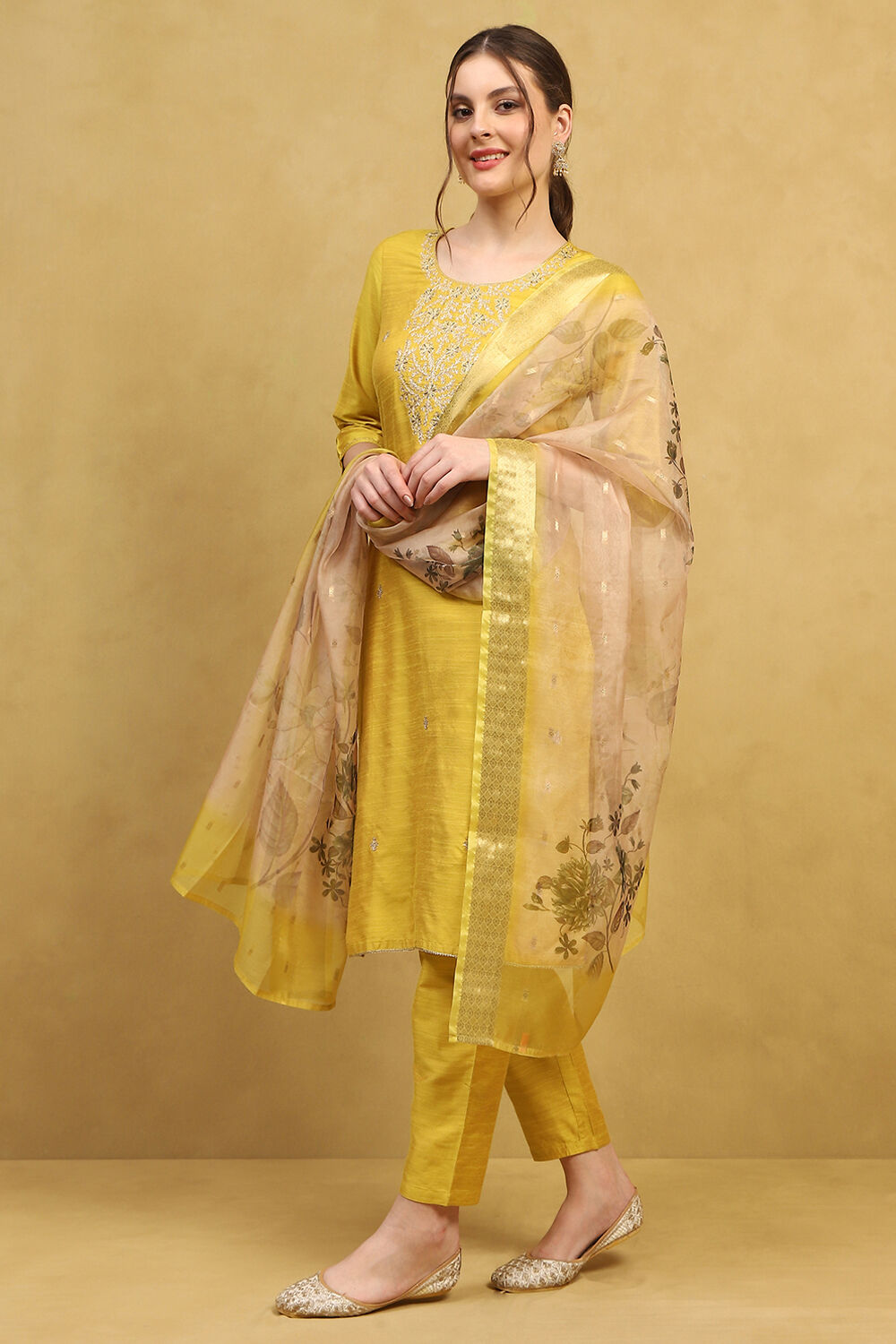 Yellow Viscose Blend Embroidered Straight Suit Set image number 3