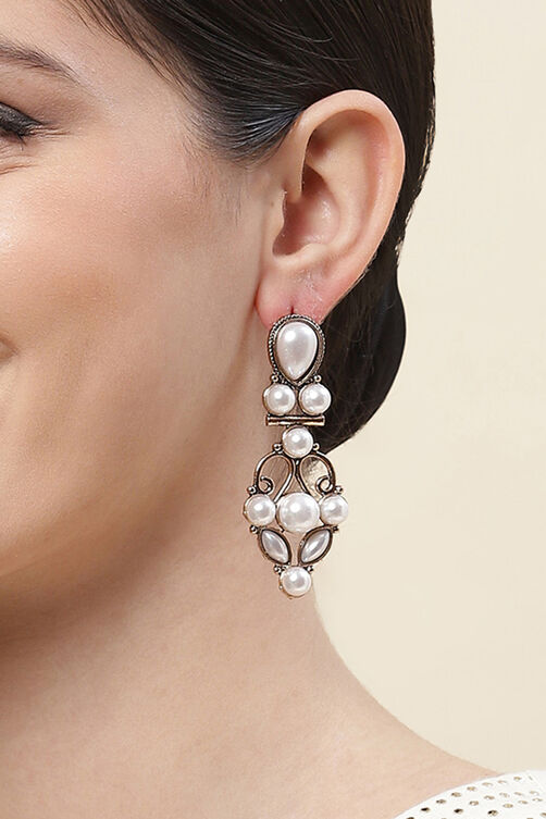 Pearl Alloy Earrings image number 1