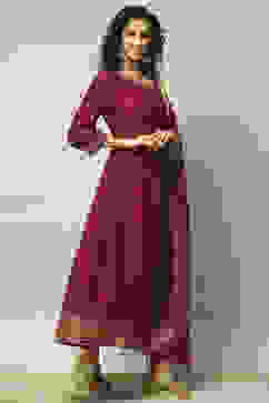 Wine Polyester A-Line Solid Dress image number 5