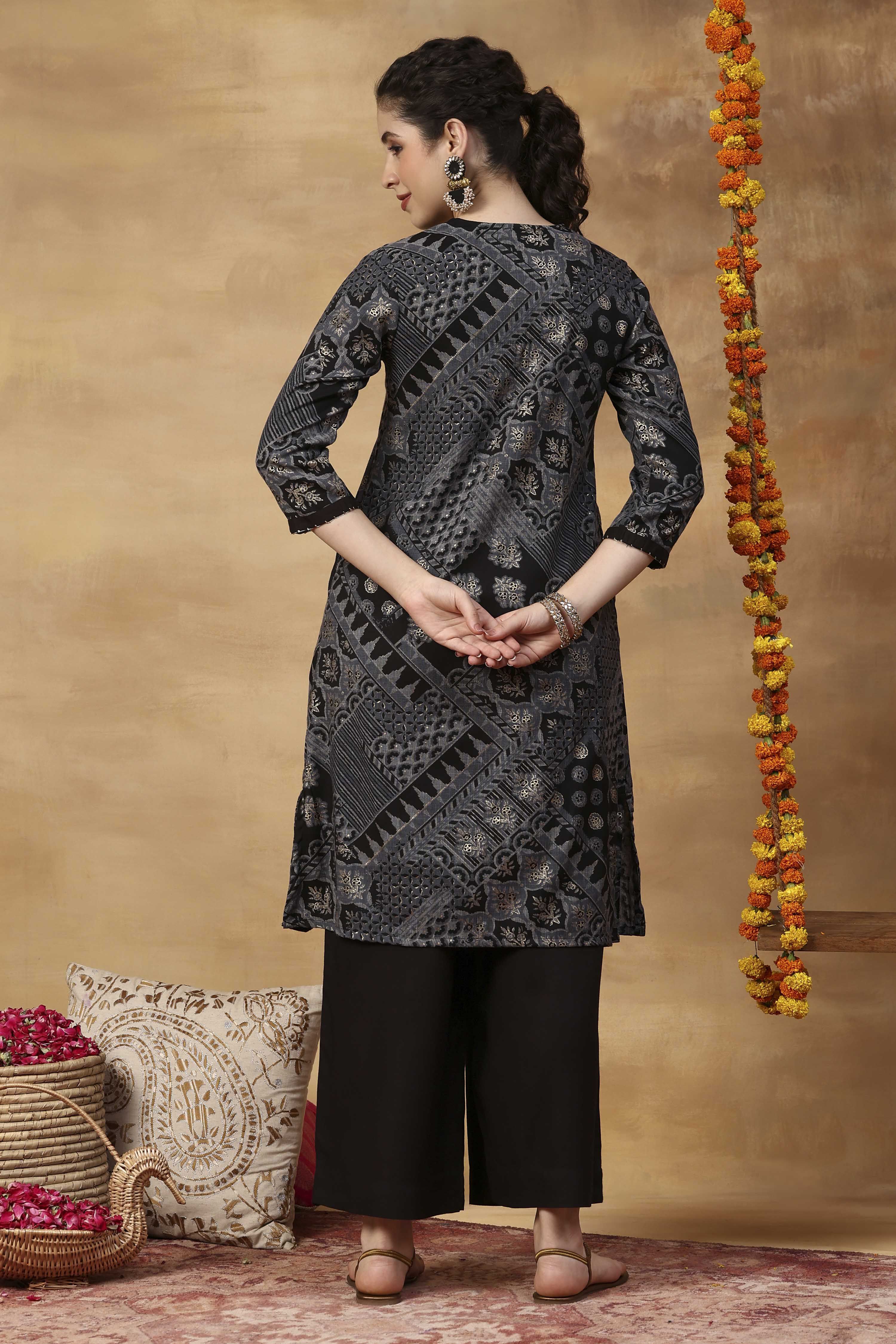 Black Viscose Blend Straight Printed Kurta Pants Set image number 5