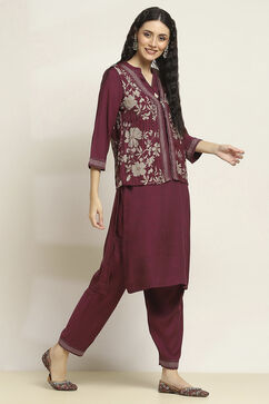 Wine Viscose Blend Printed Straight Kurta Pants Set image number 5