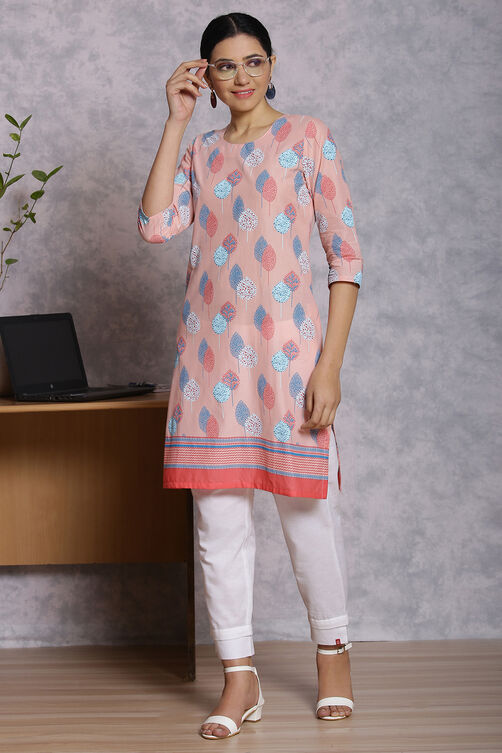 Peach Cotton And Cambric Straight Kurta image number 4