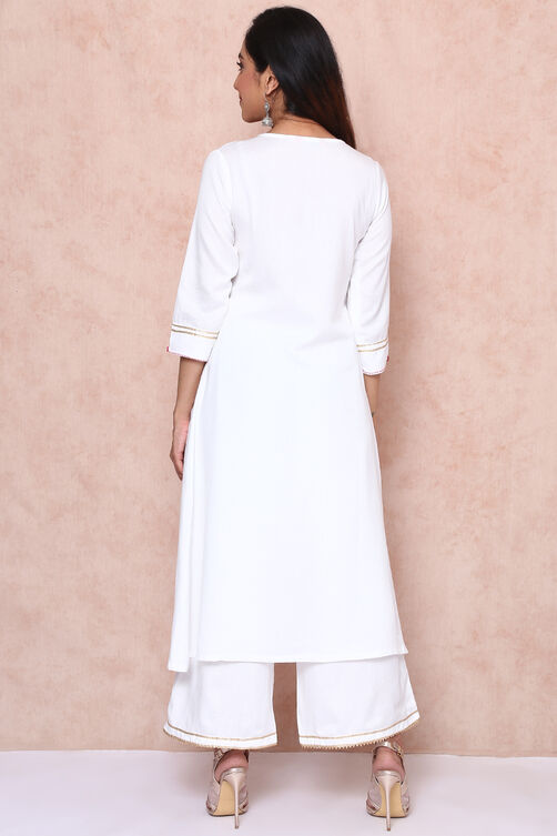 White Viscose A Line Suit Set image number 7