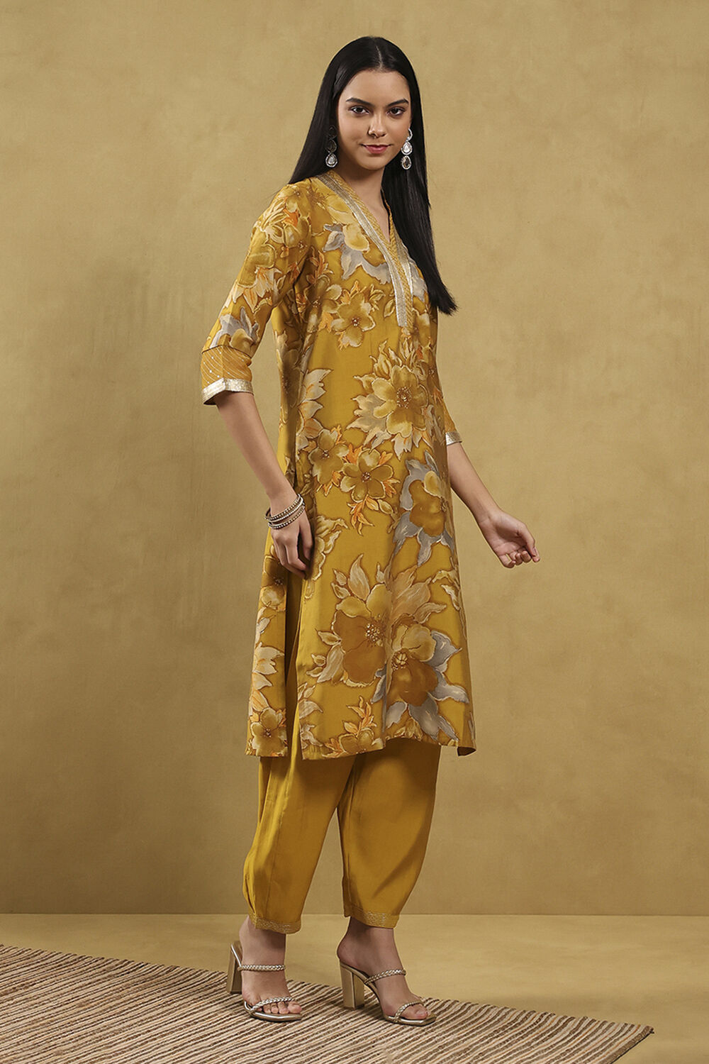 Mustard Viscose Blend Printed Straight Suit Set image number 5
