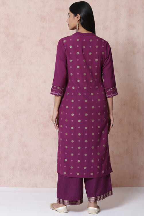 Purple LIVA Straight Kurta image number 5