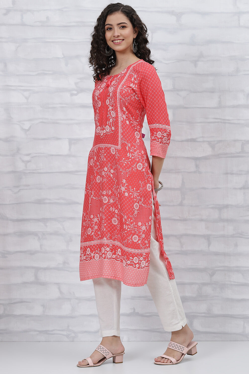 Coral LIVA Straight Kurta image number 2
