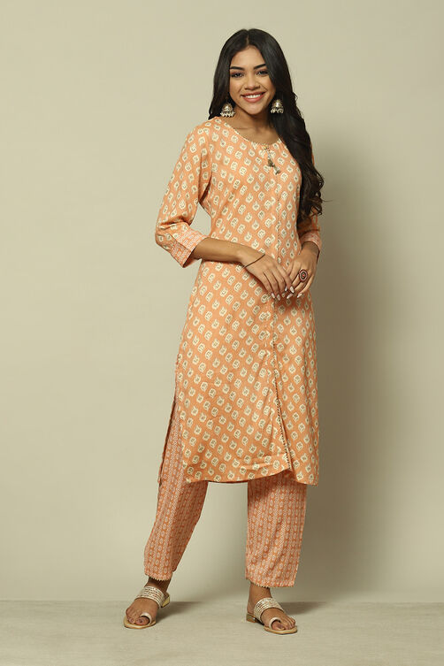 Blue Cotton Blend Straight Printed Kurta Palazzo Suit Set image number 5