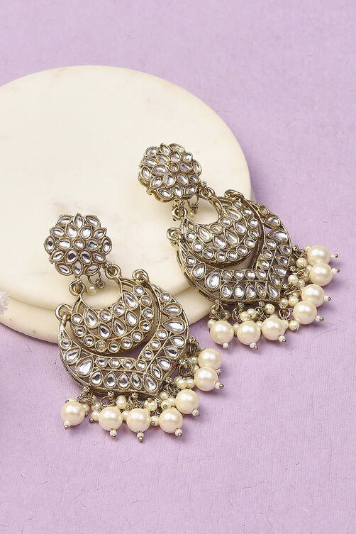 White Oxidised Alloy Earrings image number 0