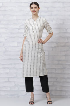 Off White Art Silk Straight Kurta image number 5