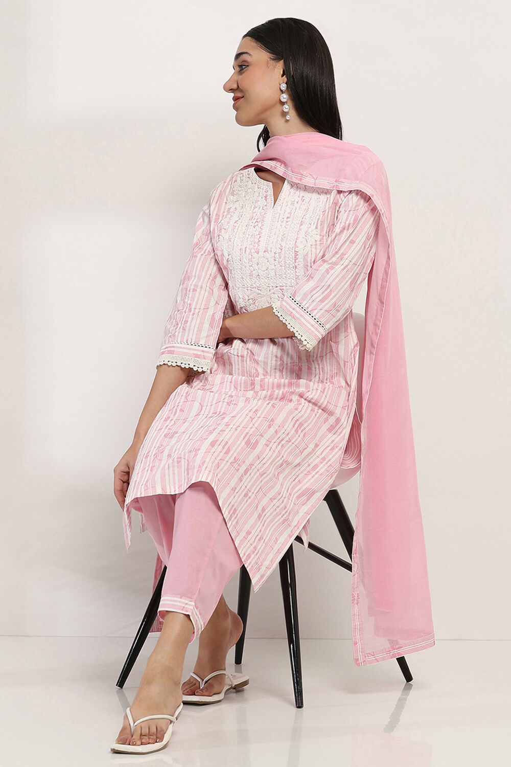 Blue Cotton Printed Straight Suit Set image number 0