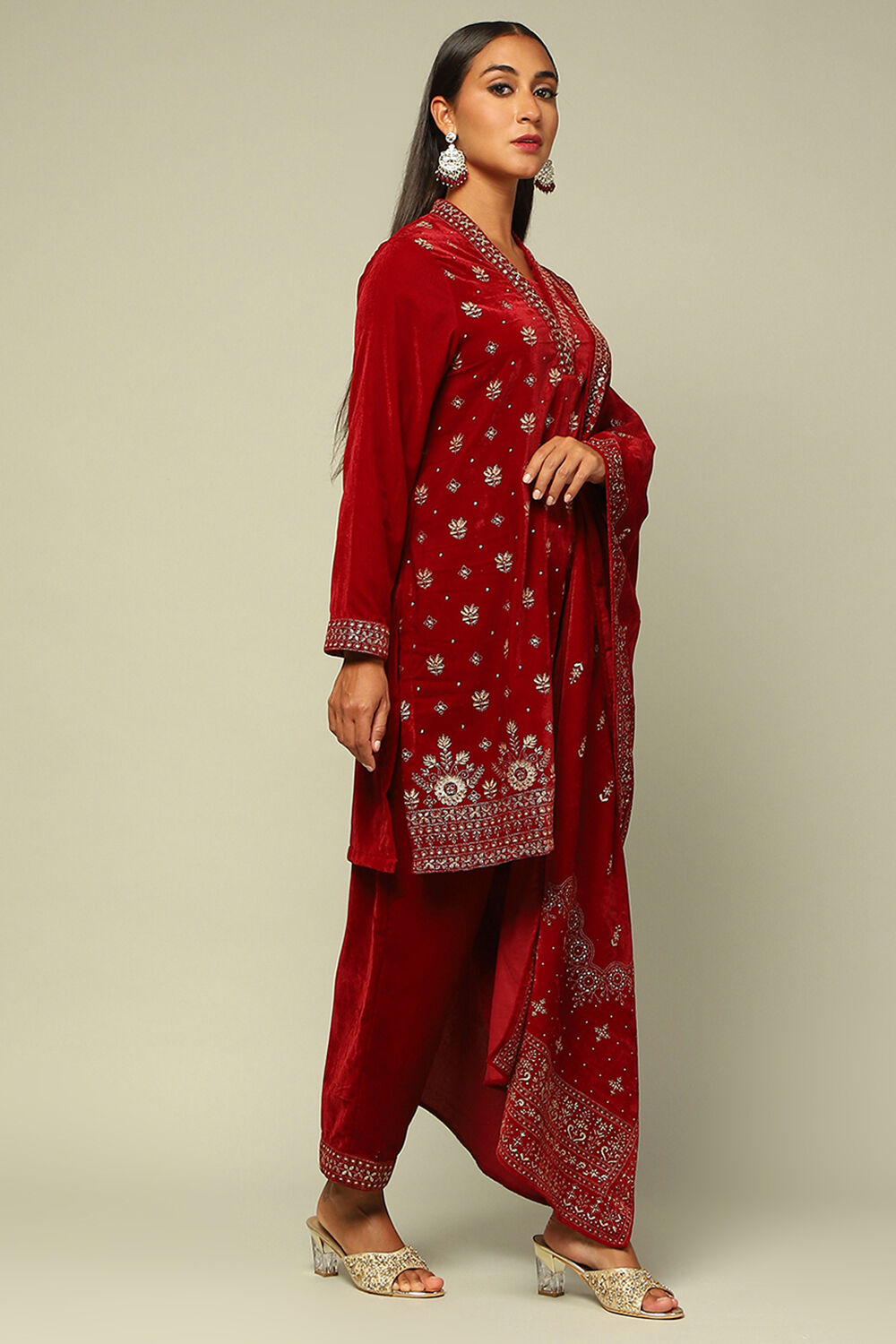 Red Poly Velvet Straight Printed Kurta Palazzo Suit Set image number 5