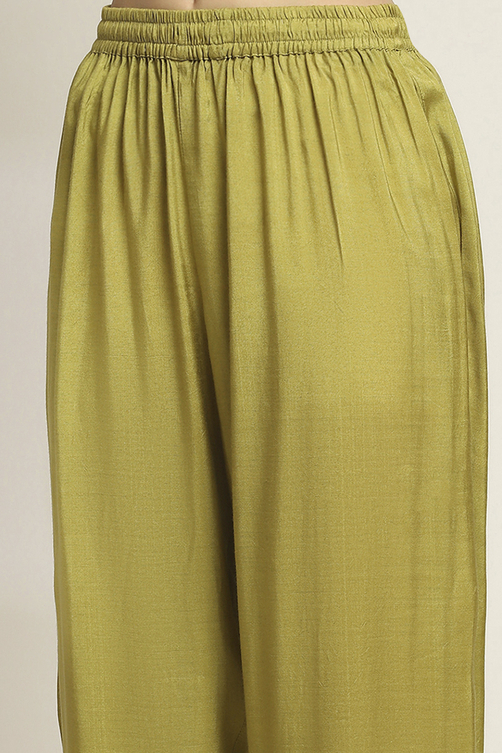 Olive Green Printed Straight Kurta Set image number 2