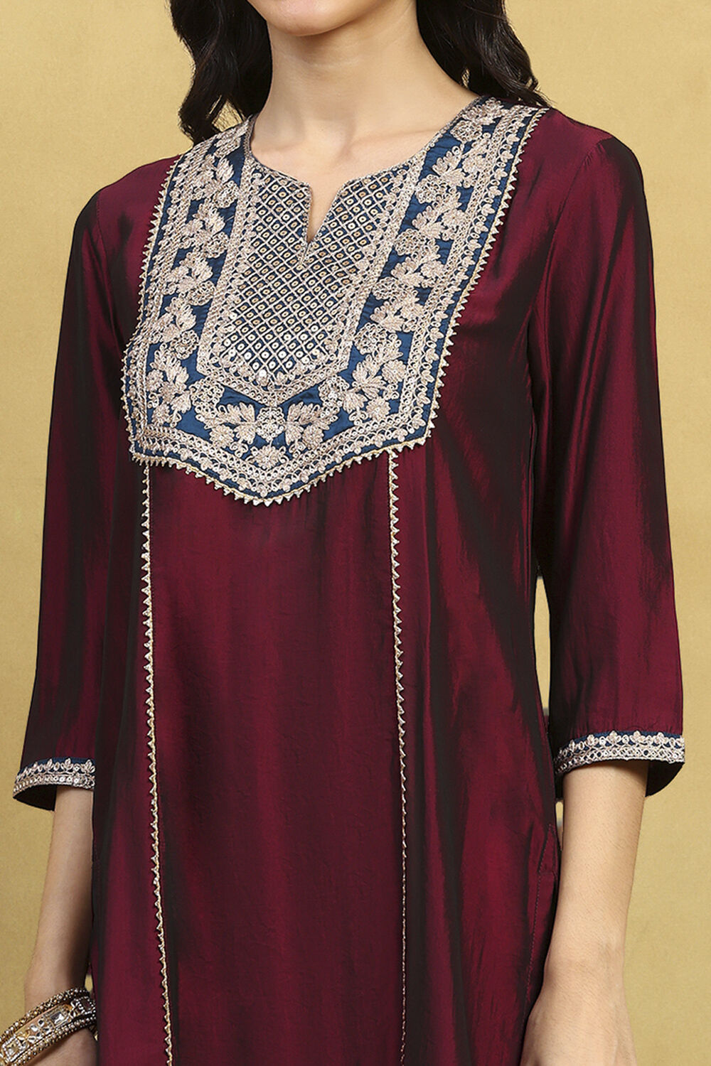 Wine Polyester Blend Solid Straight Suit Set image number 1