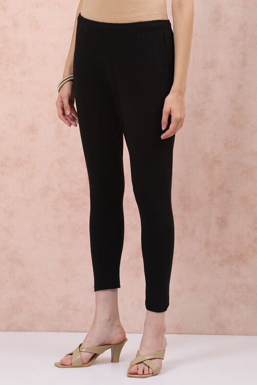 Black Cotton Leggings image number 3