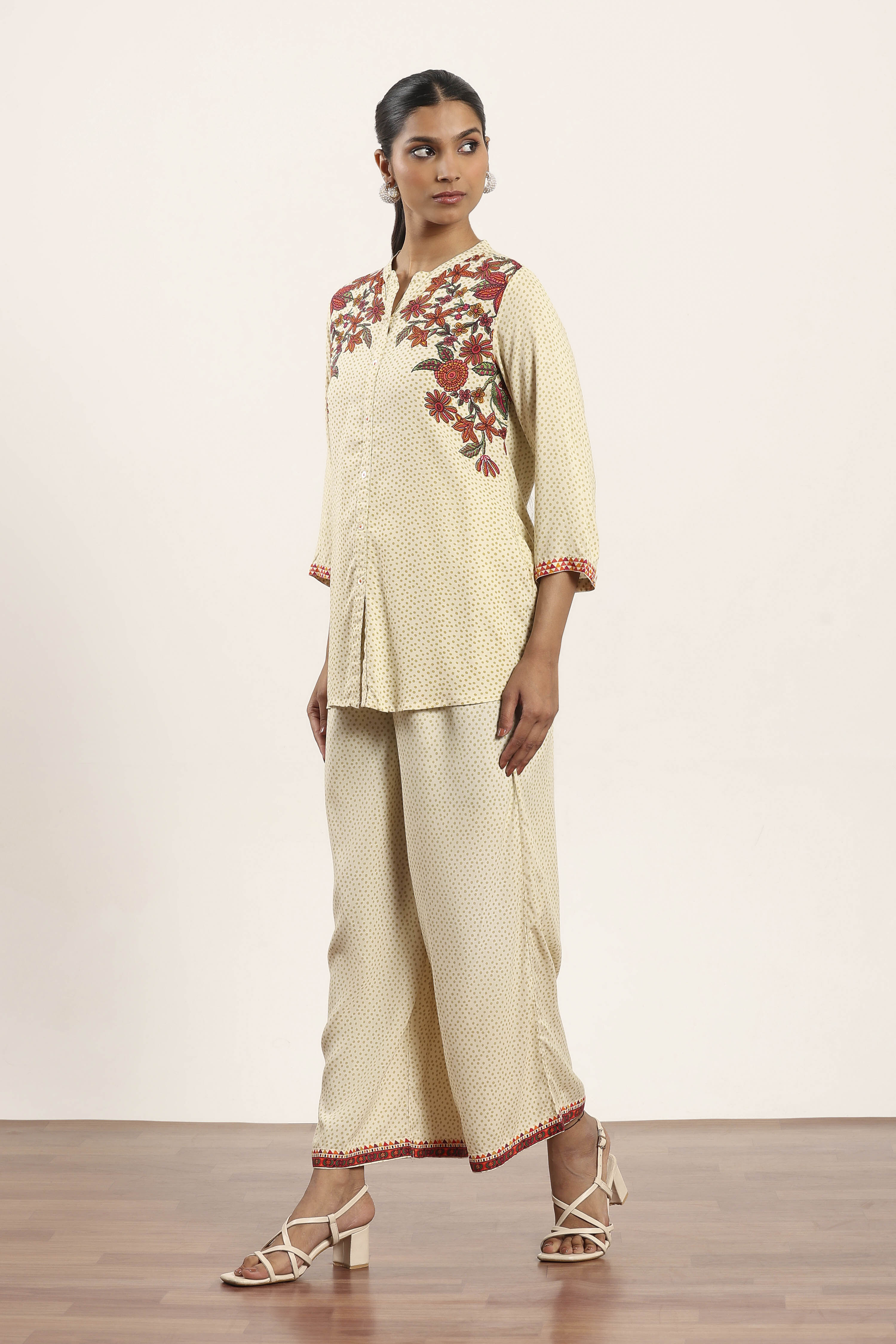 Ecru Viscose Rayon Straight Kurta Pants Set image number 3