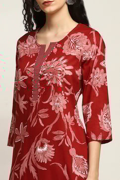 Maroon Cotton Floral Printed Straight Suit Set image number 1