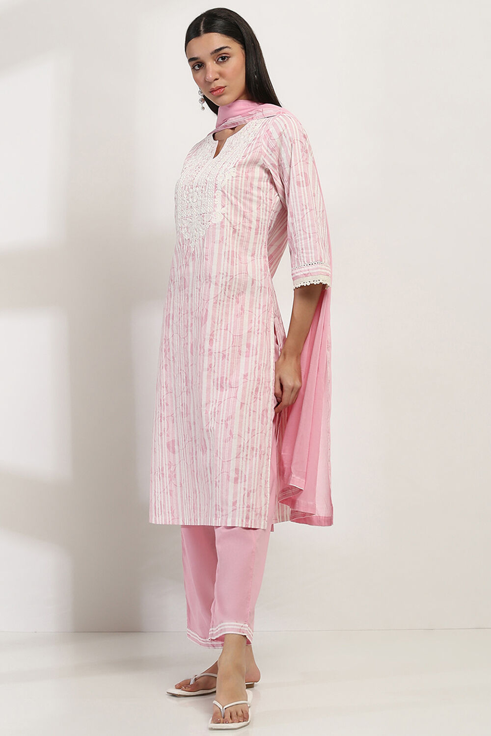 Blue Cotton Printed Straight Suit Set image number 3