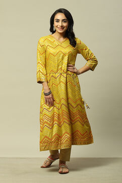 Lime Green LIVA Straight Printed Kurta image number 0