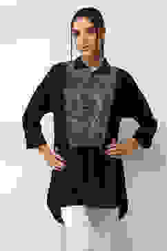 Black Printed Straight Hi-Low Top image number 5