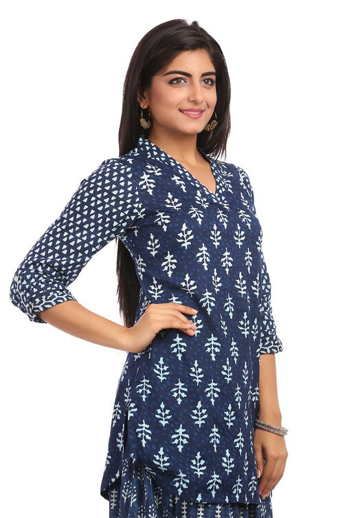 Indigo Straight Cotton Indie Top image number 2