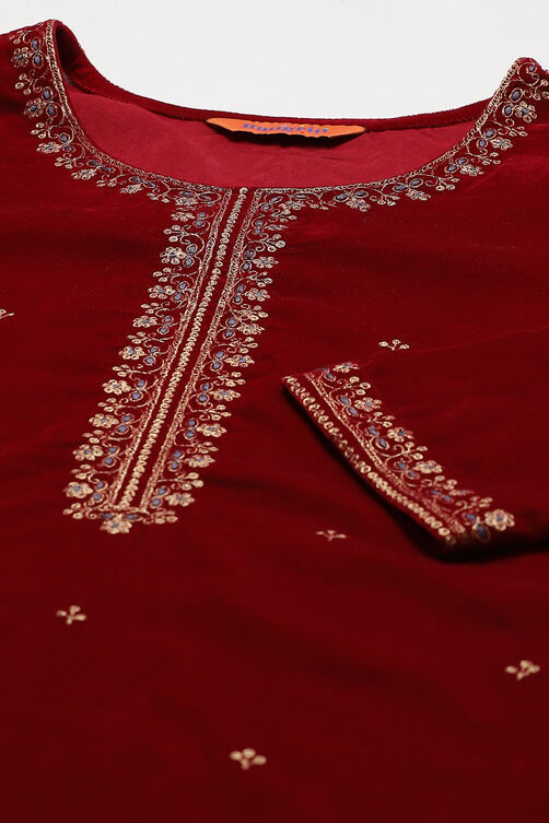 Maroon Velvet Straight Suit Set image number 1