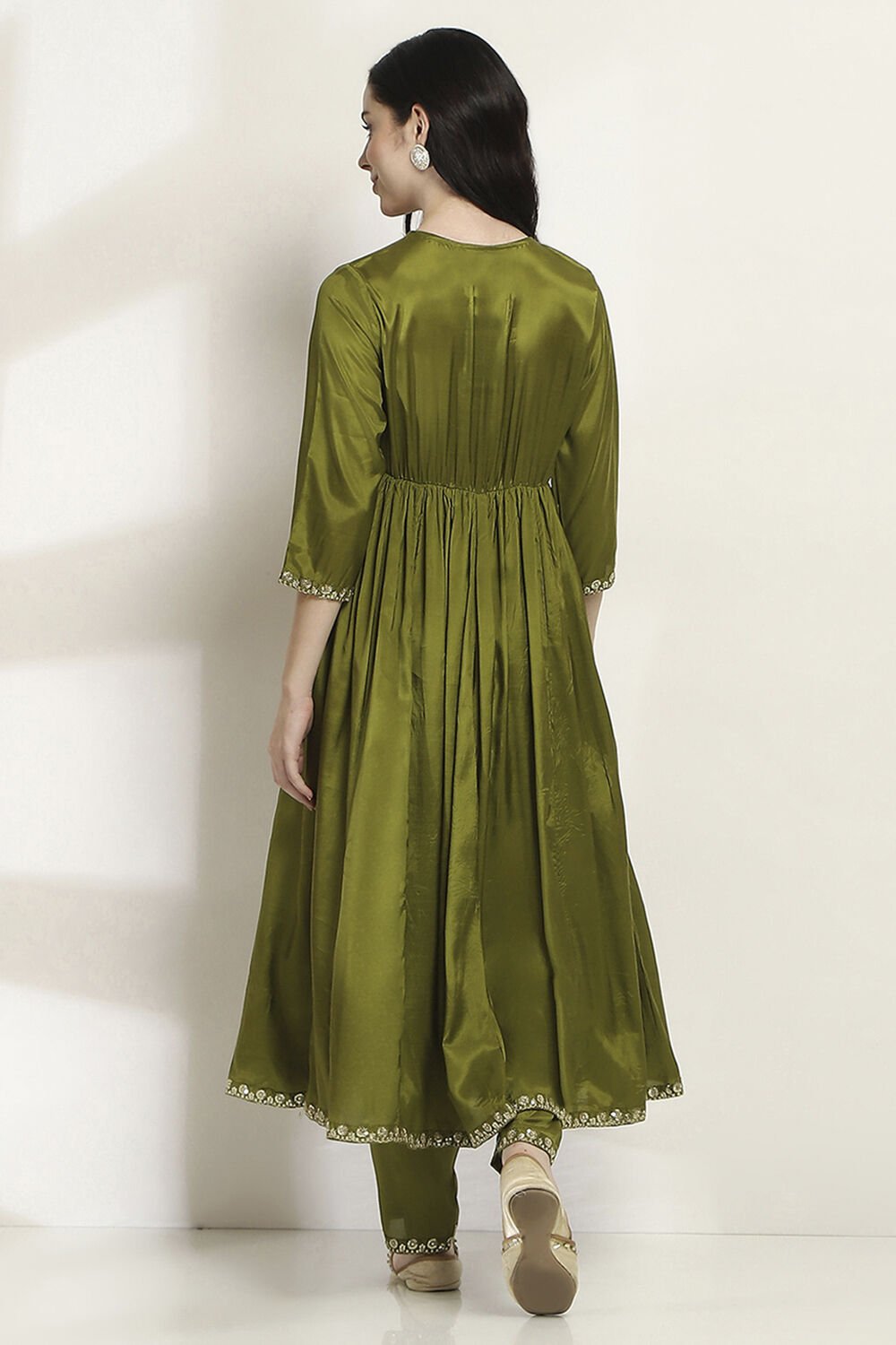 Green Gathered Kalidar Suit Set image number 5