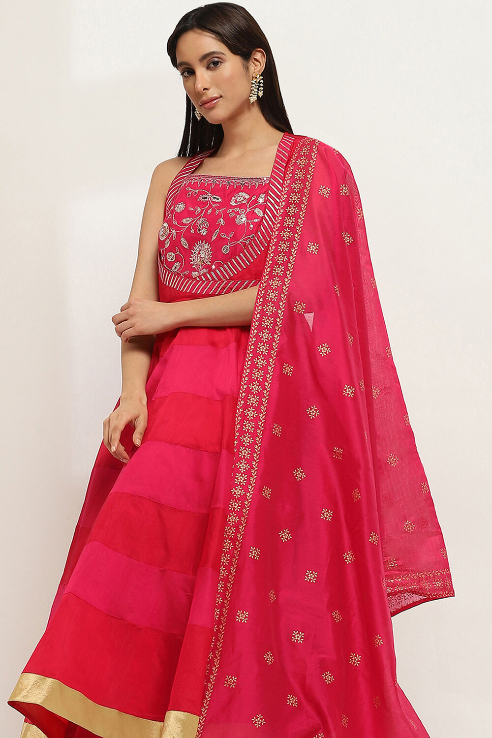 Red and Pink Tiered Anarkali Suit Set image number 7