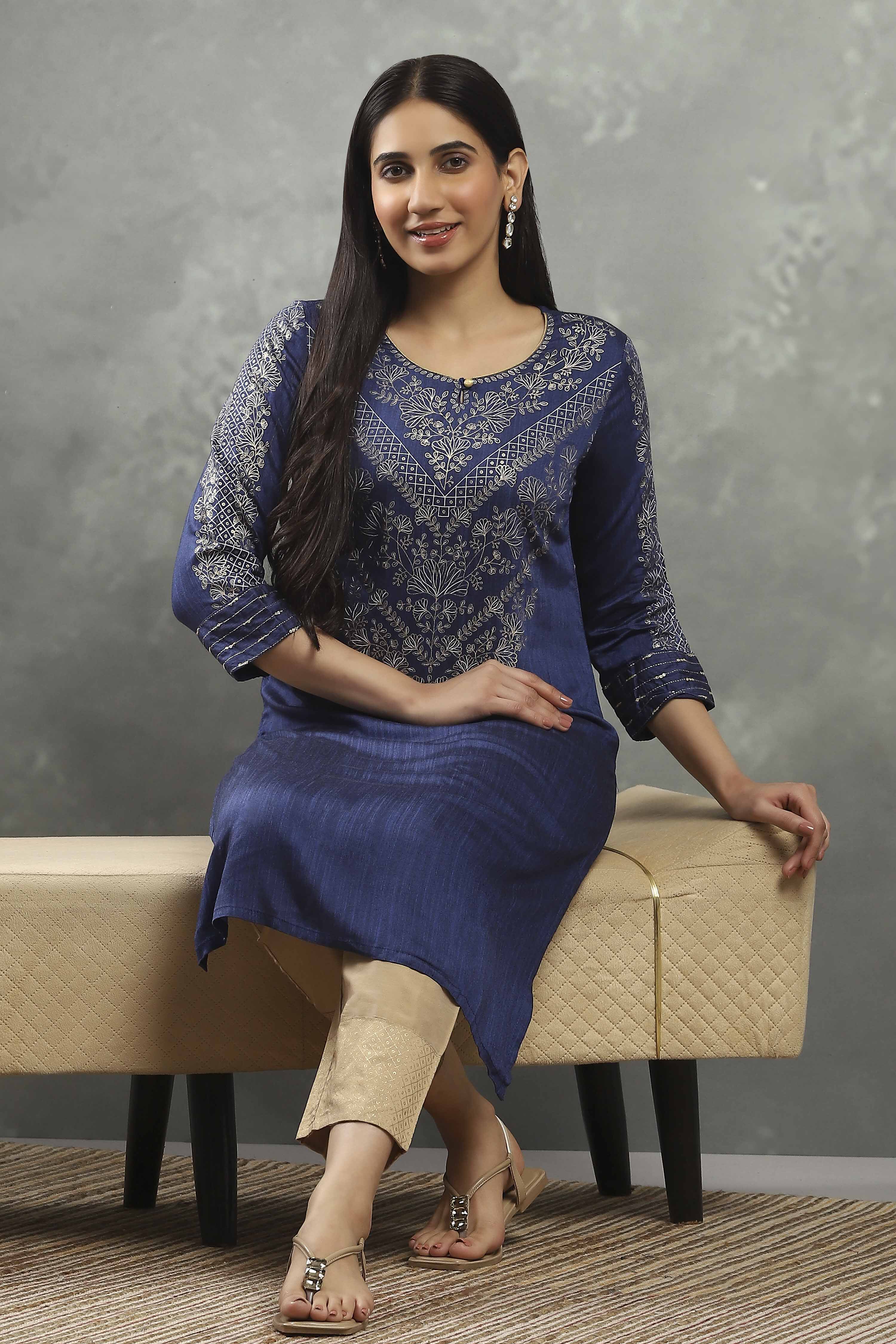 Blue Viscose Straight Kurta Pants Set image number 0