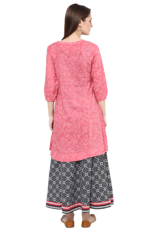 Pink Straight Cotton Indie Top image number 4