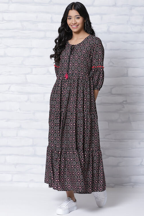 Black LIVA Tiered Dress image number 0